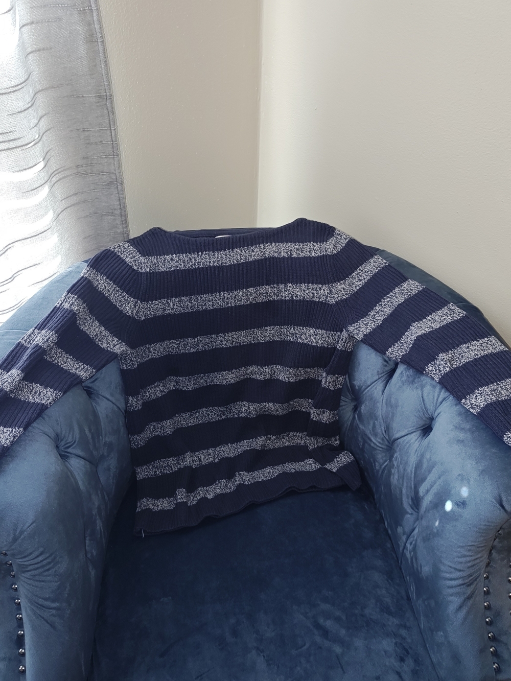 croft & barrow Women's L Navy and White Striped Crew Neck Sweater